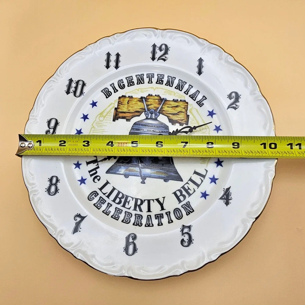 Bicentennial Liberty Bell Celebration Wall Clock Decorative Plate 1976 It works!